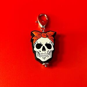 Skull 💀♥️ Charm